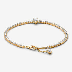 Gold Sparkling Heart River Bracelet | Pandora
